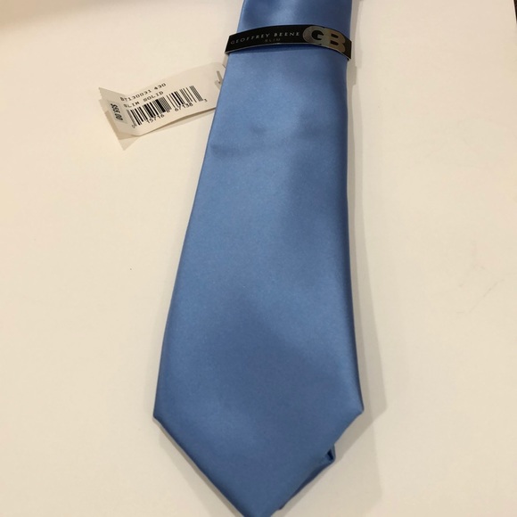 NWT GEOFFREY BEENE SLIM MEN’s TIE light blue. - Picture 2 of 3